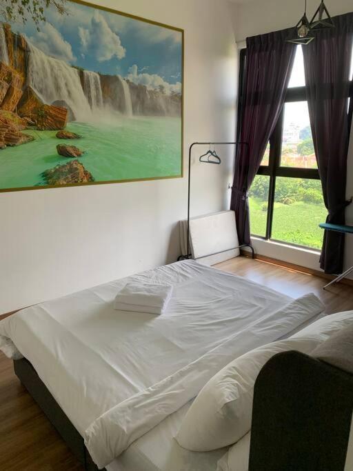 Apartment Modern Lux Suite, The Cove Hillside *